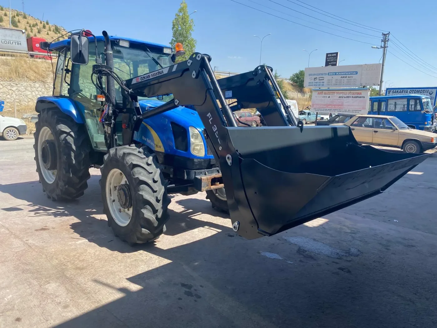 FL 3500 traktör ön yükleyici Özkan Makina