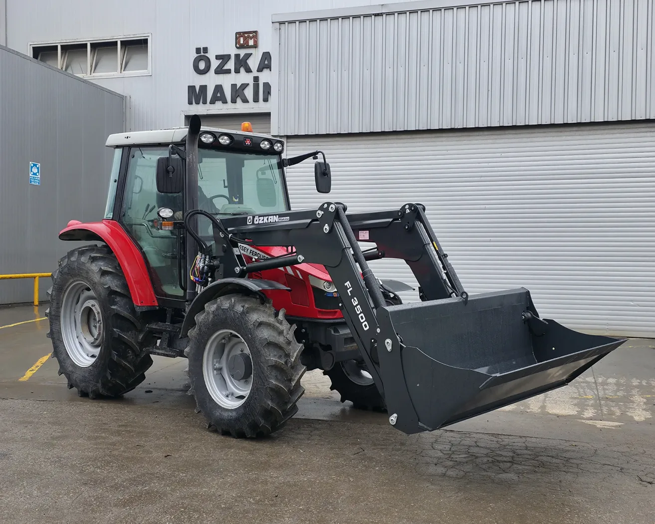 FL 3500 traktör ön yükleyici Özkan Makina