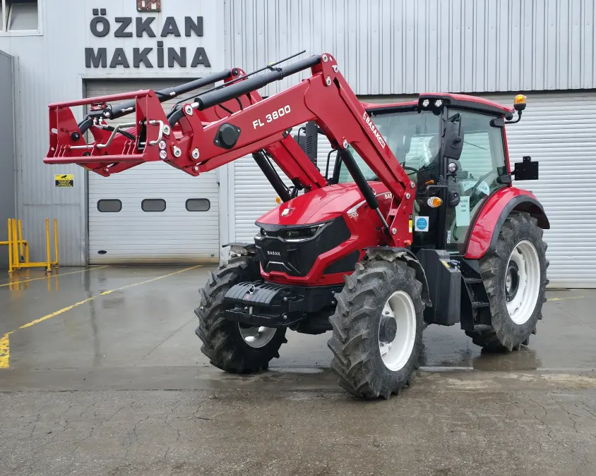 Başak 5105 RED Özkan Makina ön yükleyici