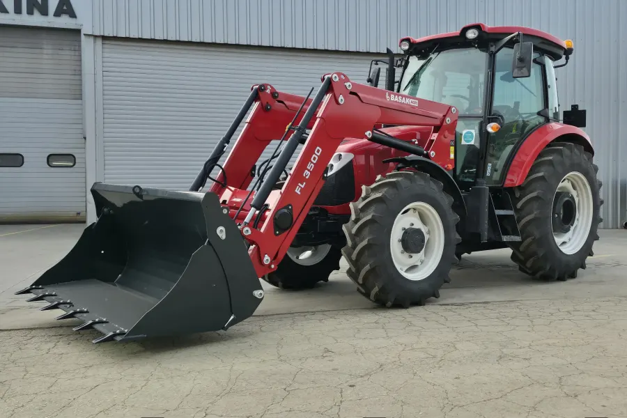 Başak 2105 Özkan Makina ön yükleyici